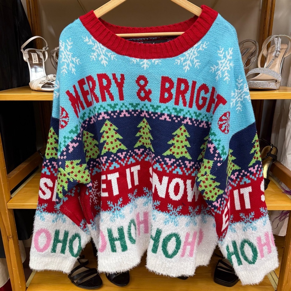 32 Degrees Merry & Bright Holiday Sweater